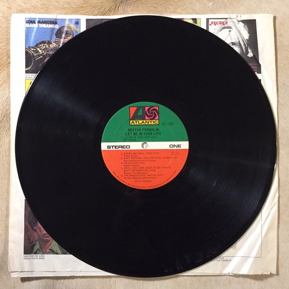 Aretha Franklin - “Let Me In Your Life” Vinyl LP - Picture 3 of 5